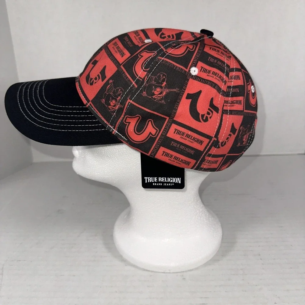True Religion Men's Black and Red Logo Cap New‎